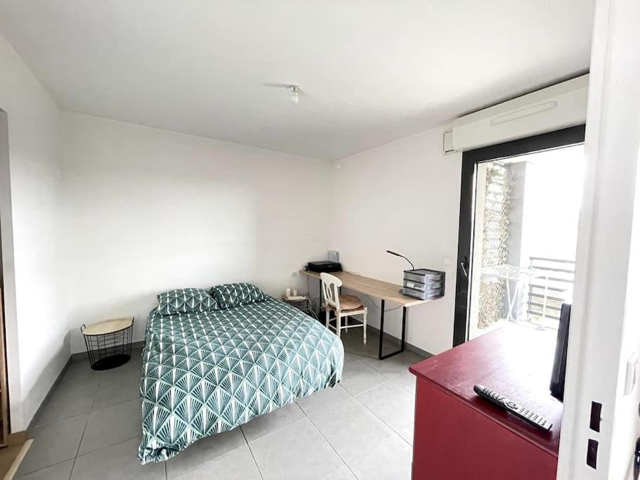 Spacieux T2 + Parking A 5 Min D'Aix Apartment Aix-en-Provence Exterior foto